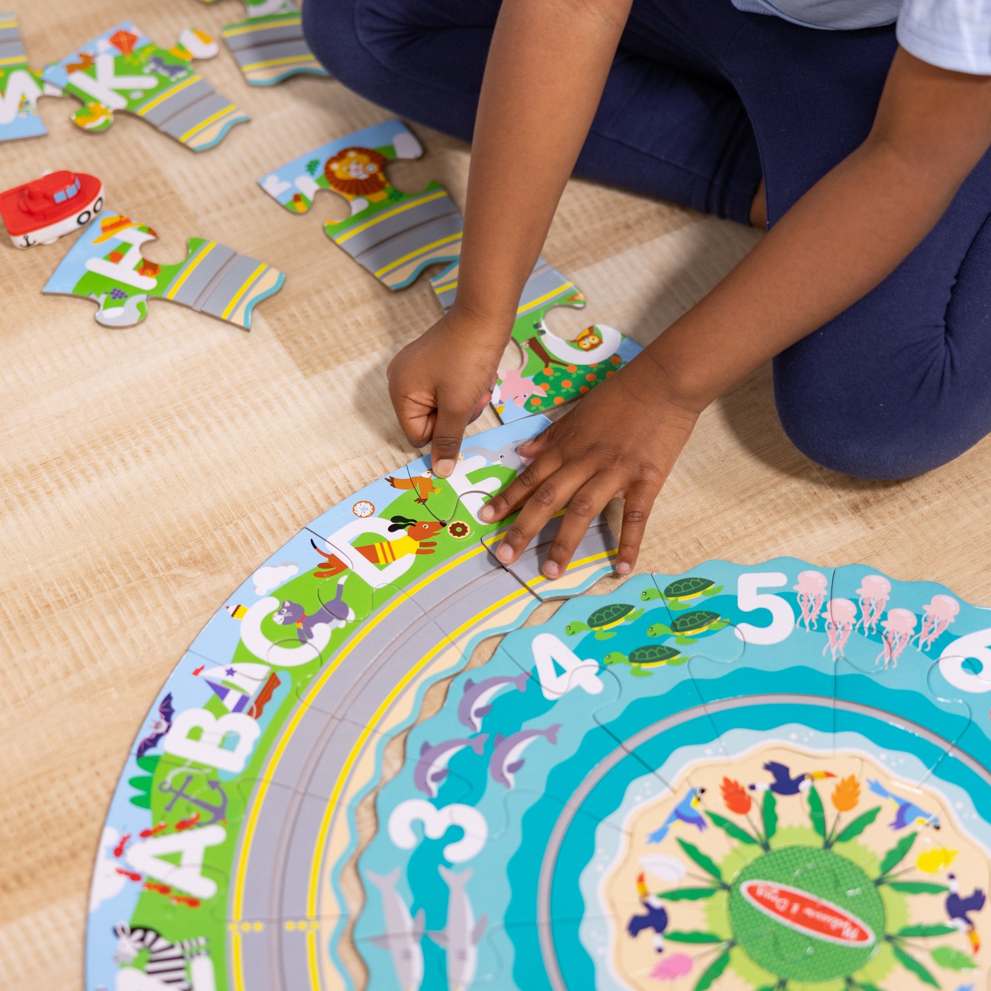 Round the Shore Tracks Floor Puzzle – 48 Pieces